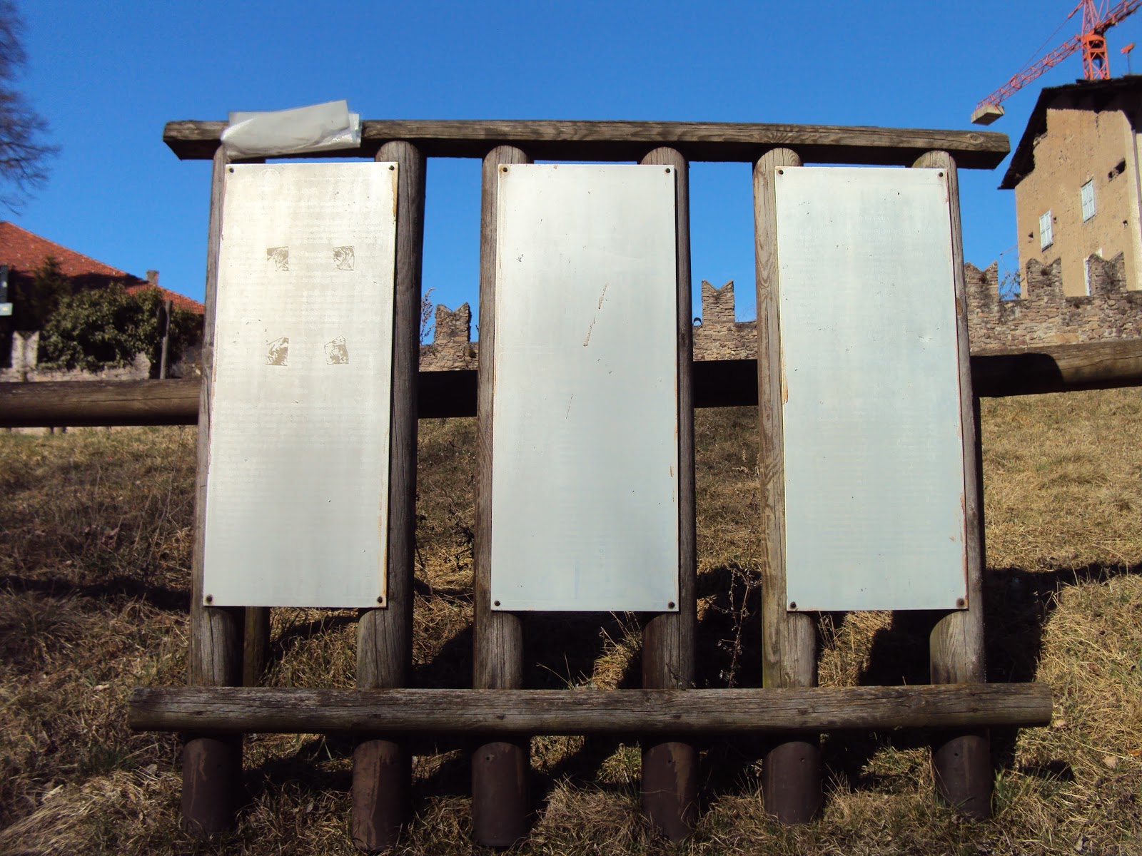 pannelli lago Lases.JPG